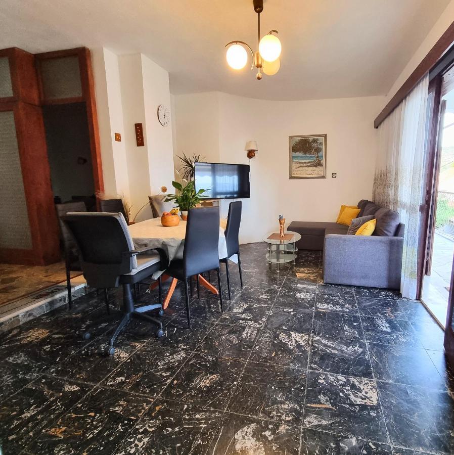 טרוגיר Villa Green מראה חיצוני תמונה
